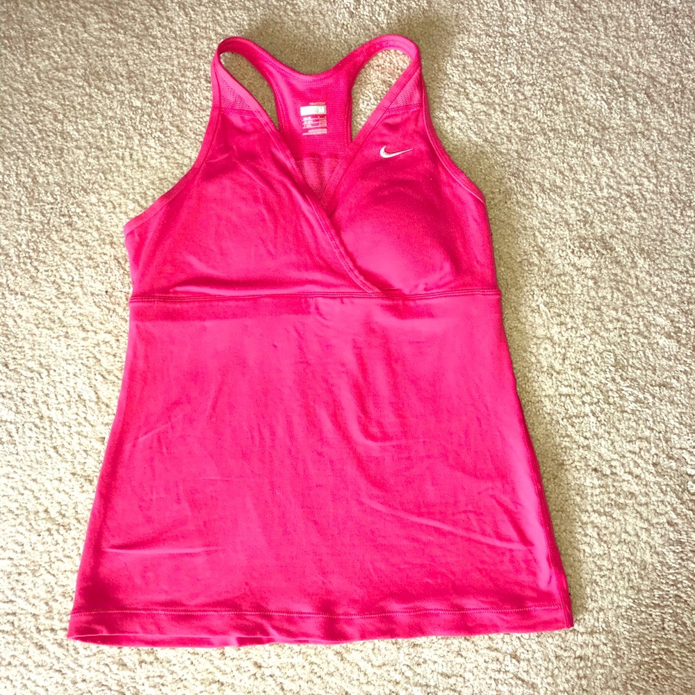 Women’s NIKE Racer Back Tank sz Med Pink 🌺